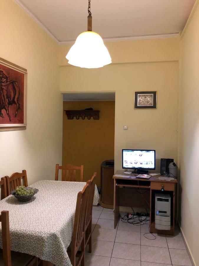 Anna Apartment In Kypseli Athens Exterior photo